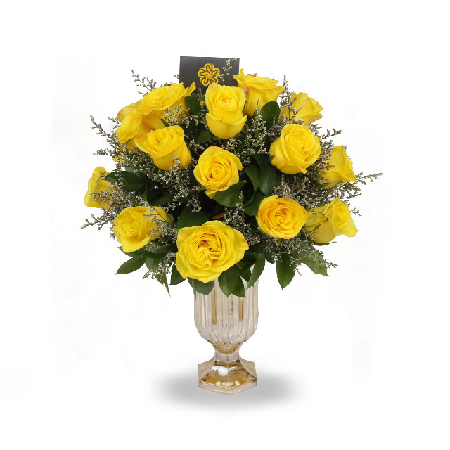 Elegant Yellow Roses Vase 30 Yellow Roses in Vase Arrangement